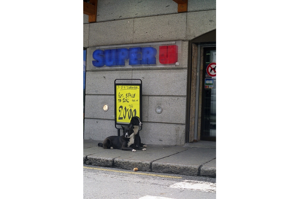 SUPER U