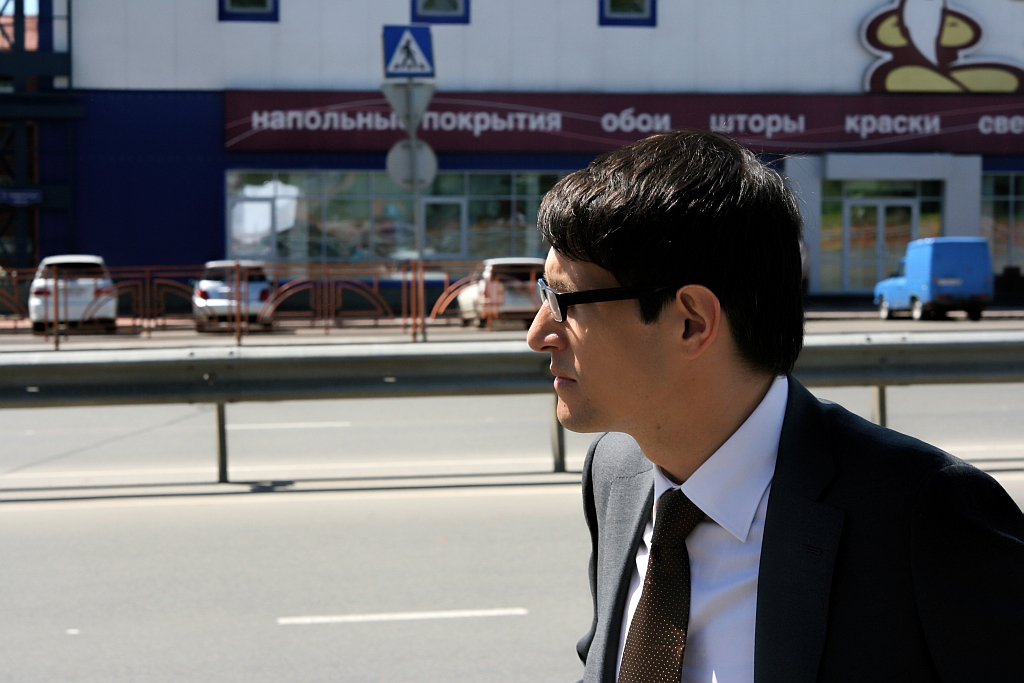 Денис Бургазлиев