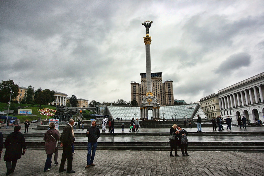 Майдан Незалежности в 2013 году