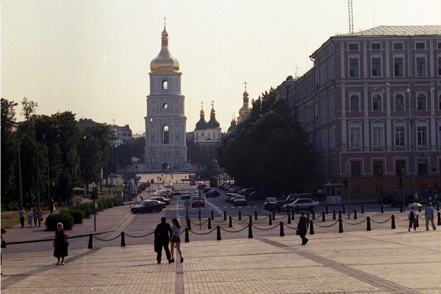 2002 год. Софийская площадь