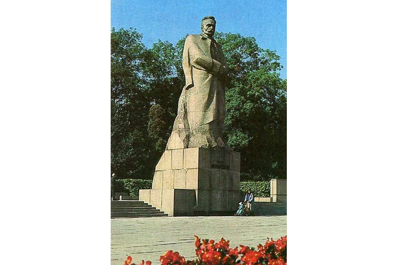 Памятник Ивану Франко